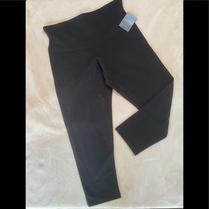yummie by HEATHER THOMPSON - Capri black leggings (XL) NWT